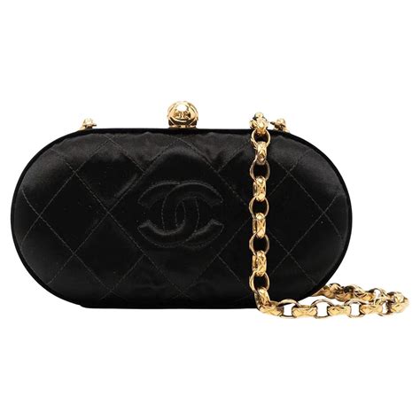 chanel fabric clutch|Chanel classic clutch with chain.